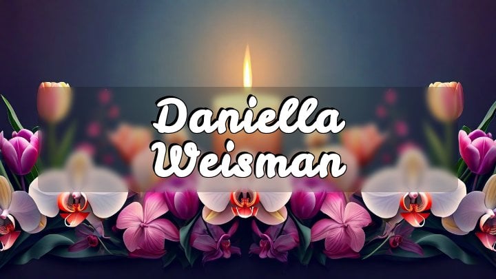 Daniella Weisman, Glencoe